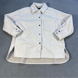 Zara Women’s Cream Fleece Oversized Button Up Shacket, button cuffs, size S